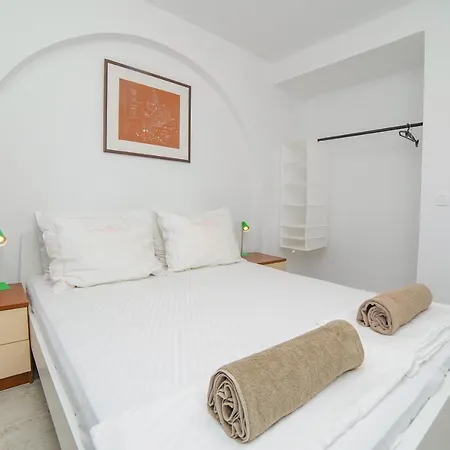 Lägenhet Gustav - Sea View With Balcony *