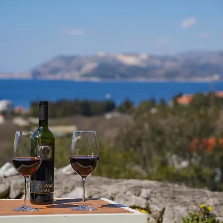Apartment Gustav - Sea View With Balcony Cavtat